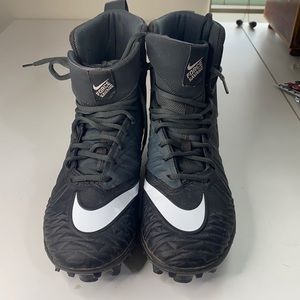 Nike Force Savage Varsity Football Cleats